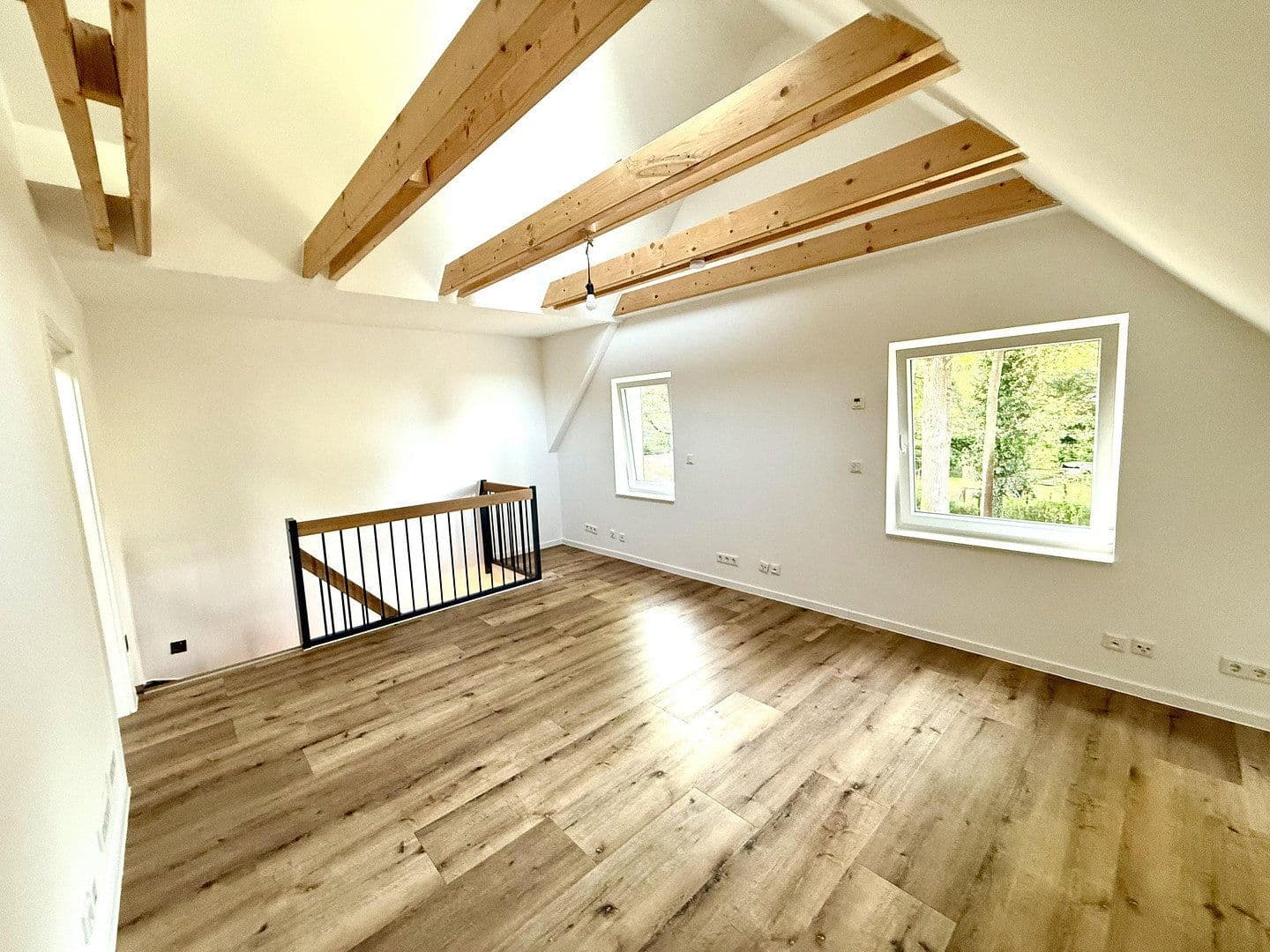 Pronájem domu 160 m², pozemek 1.000 m², Farnweg 3A, Wedemark, Dolní Sasko Pronájem domu 160 m², pozemek 1.000 m², Farnweg 3A, Wedemark, Dolní Sasko