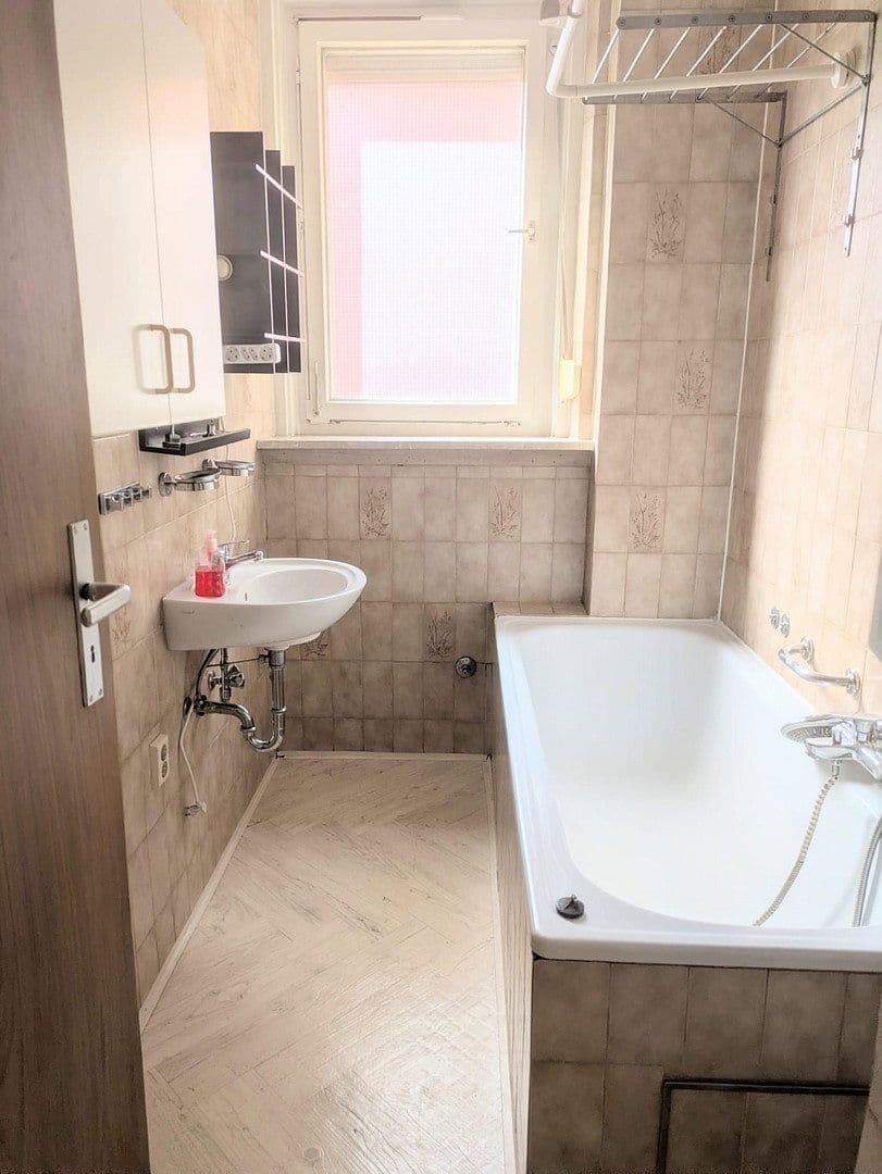 Prodej bytu 3+1 64 m², Müllerstrasse 4, Augsburg, Bavorsko Prodej bytu 3+1 64 m², Müllerstrasse 4, Augsburg, Bavorsko