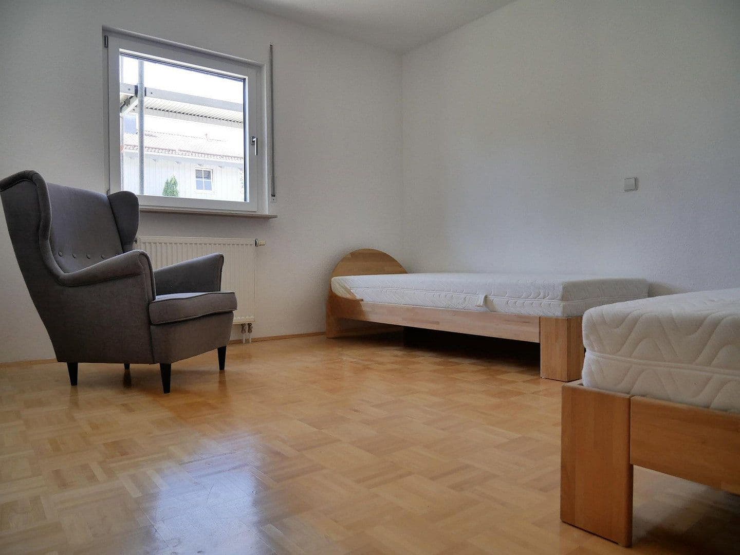 Pronájem domu 180 m², pozemek 700 m², Irsee, Bavorsko Pronájem domu 180 m², pozemek 700 m², Irsee, Bavorsko