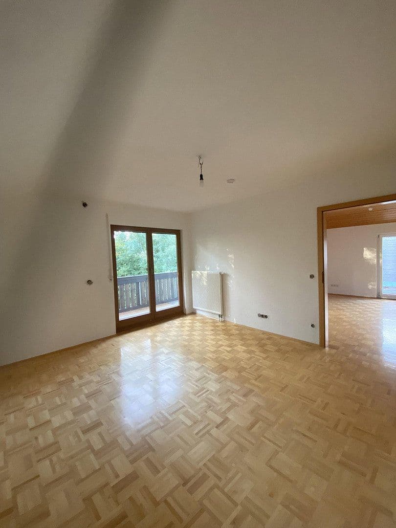 Pronájem domu 180 m², pozemek 700 m², Irsee, Bavorsko Pronájem domu 180 m², pozemek 700 m², Irsee, Bavorsko