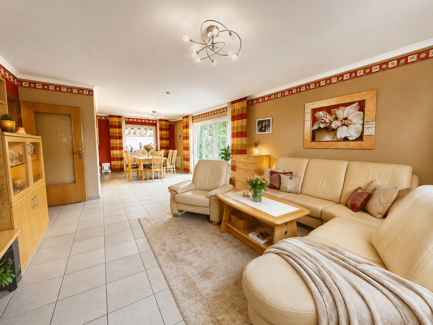 Prodej domu 134 m², pozemek 638 m², Stelle, Dolní Sasko Prodej domu 134 m², pozemek 638 m², Stelle, Dolní Sasko