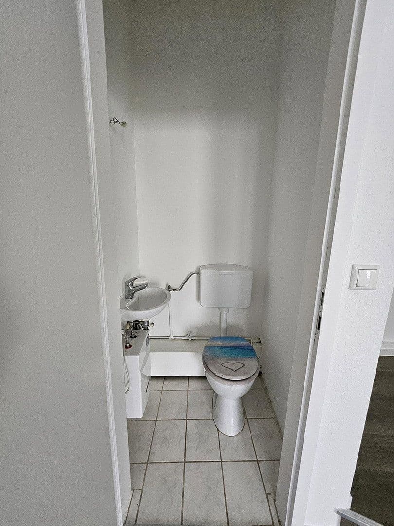 Pronájem bytu 3+1 70 m², Hauptstraße 8, Eppertshausen, Hessen Pronájem bytu 3+1 70 m², Hauptstraße 8, Eppertshausen, Hessen