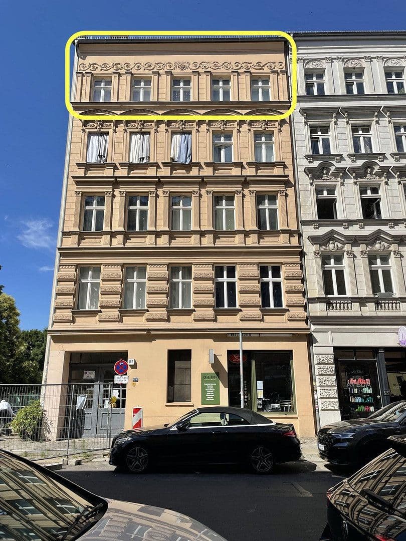 Prodej bytu 4+1 129 m², Berlin, Berlín Prodej bytu 4+1 129 m², Berlin, Berlín
