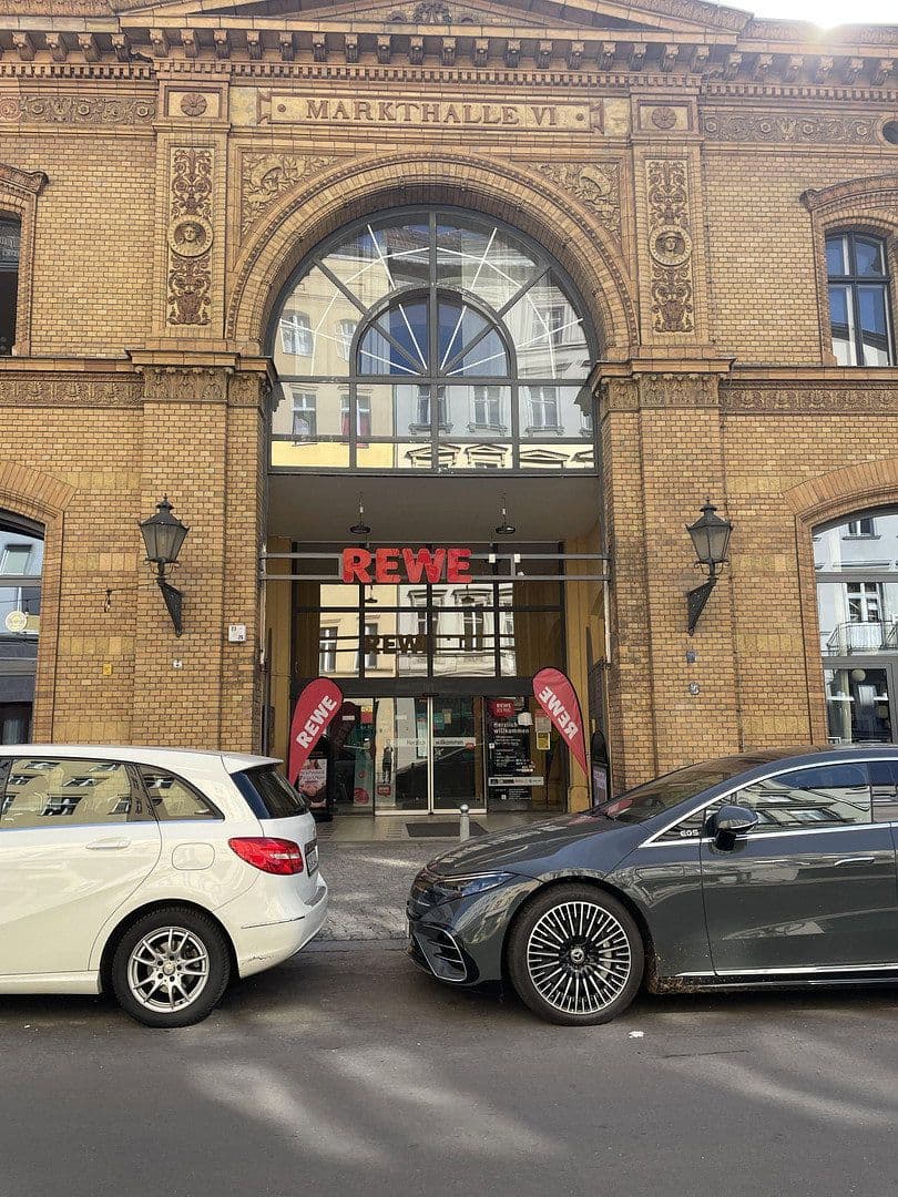 Prodej bytu 4+1 129 m², Berlin, Berlín Prodej bytu 4+1 129 m², Berlin, Berlín