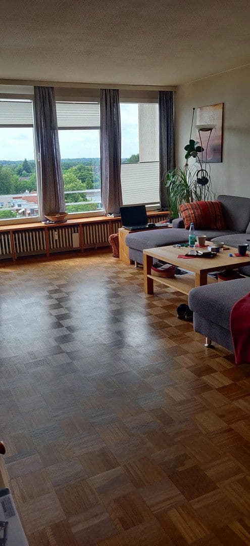 Prodej bytu 4+1 125 m², Wegsfeld 42, Hannover, Dolní Sasko Prodej bytu 4+1 125 m², Wegsfeld 42, Hannover, Dolní Sasko