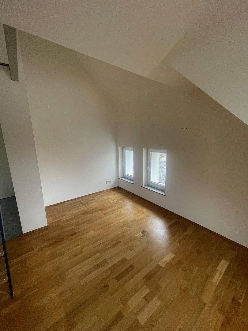 Pronájem bytu 2+1 50 m², Am Wald 124, Düsseldorf, Severní Porýní-Vestfálsko Pronájem bytu 2+1 50 m², Am Wald 124, Düsseldorf, Severní Porýní-Vestfálsko