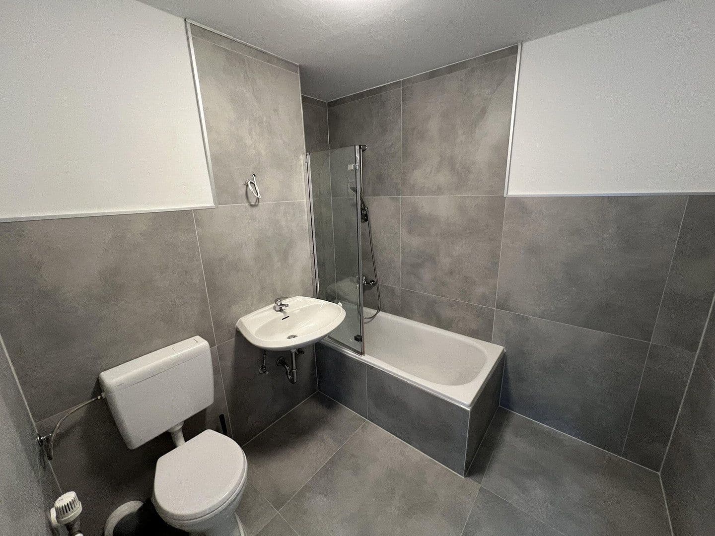Pronájem bytu 2+1 47 m², Roonstr. 6, Dortmund, Severní Porýní-Vestfálsko Pronájem bytu 2+1 47 m², Roonstr. 6, Dortmund, Severní Porýní-Vestfálsko