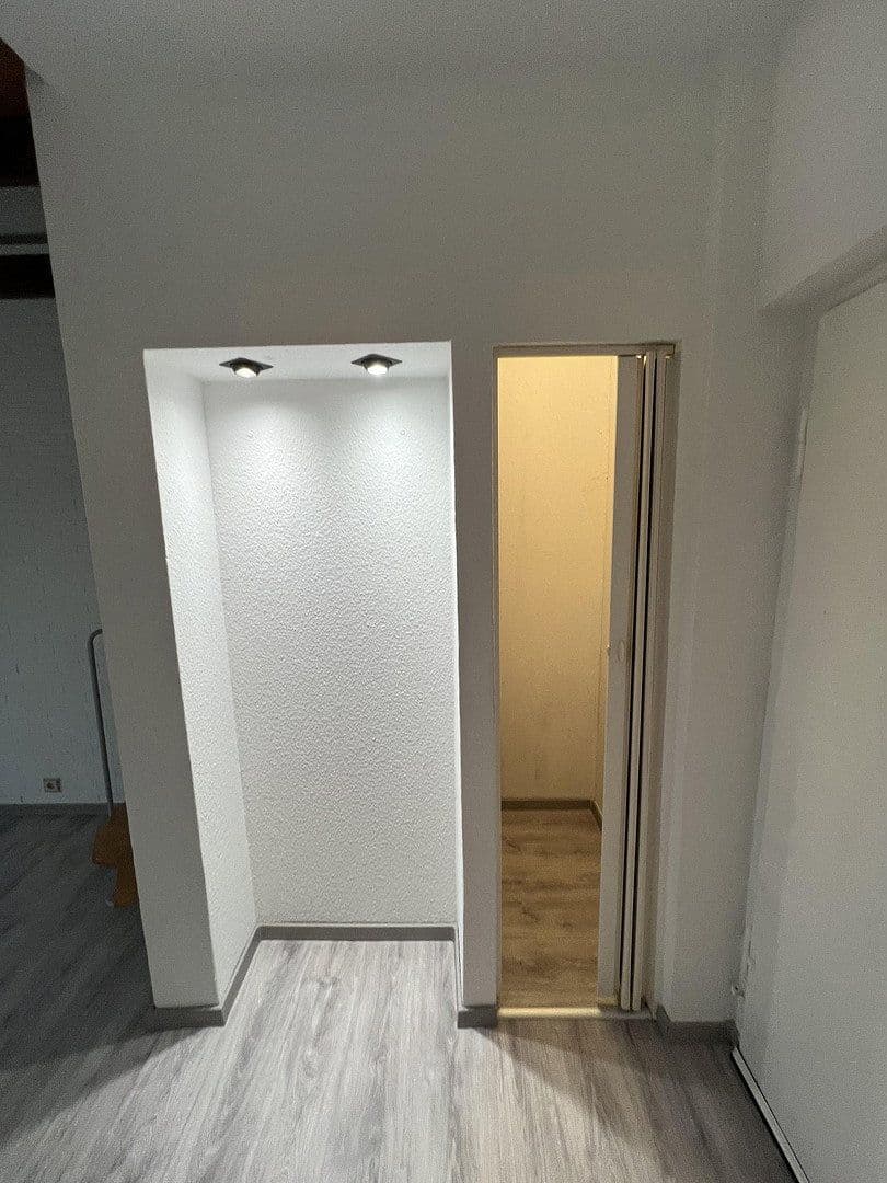 Pronájem bytu 2+1 47 m², Roonstr. 6, Dortmund, Severní Porýní-Vestfálsko Pronájem bytu 2+1 47 m², Roonstr. 6, Dortmund, Severní Porýní-Vestfálsko