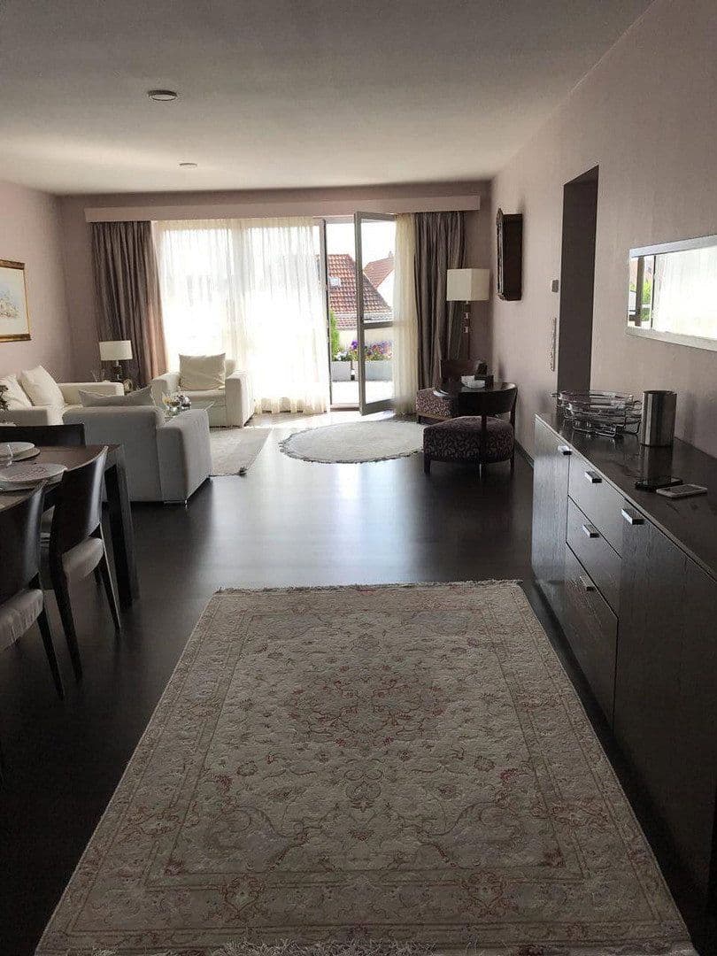Prodej bytu 4+1 133 m², Jourdanallee 7, Mörfelden-Walldorf, Hessen Prodej bytu 4+1 133 m², Jourdanallee 7, Mörfelden-Walldorf, Hessen