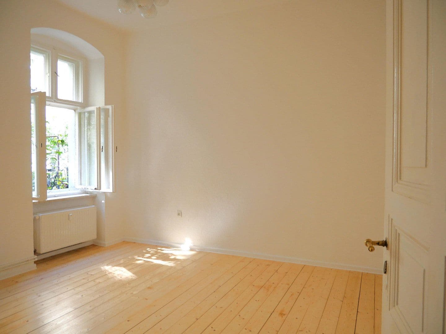 Prodej bytu 2+1 52 m², Berlin, Berlín Prodej bytu 2+1 52 m², Berlin, Berlín