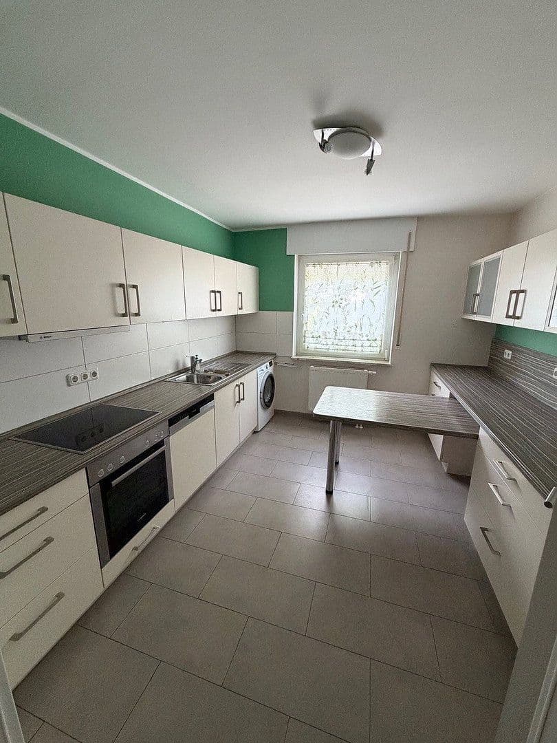 Prodej bytu 2+1 54 m², Rüsselsheim am Main, Hessen Prodej bytu 2+1 54 m², Rüsselsheim am Main, Hessen