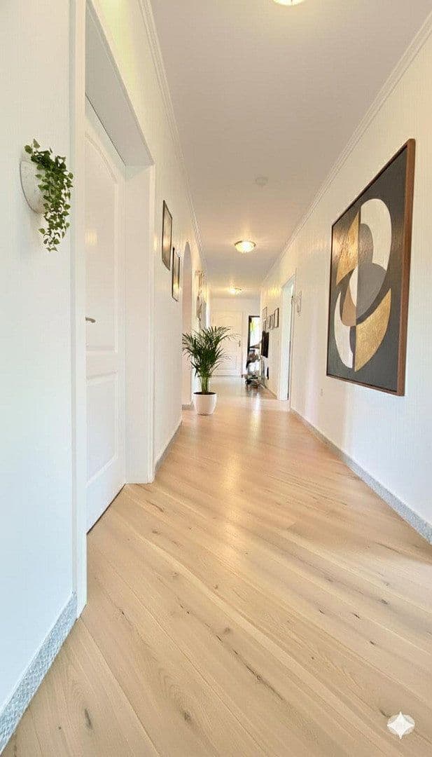 Prodej domu 324 m², pozemek 1.792 m², Syke, Dolní Sasko Prodej domu 324 m², pozemek 1.792 m², Syke, Dolní Sasko