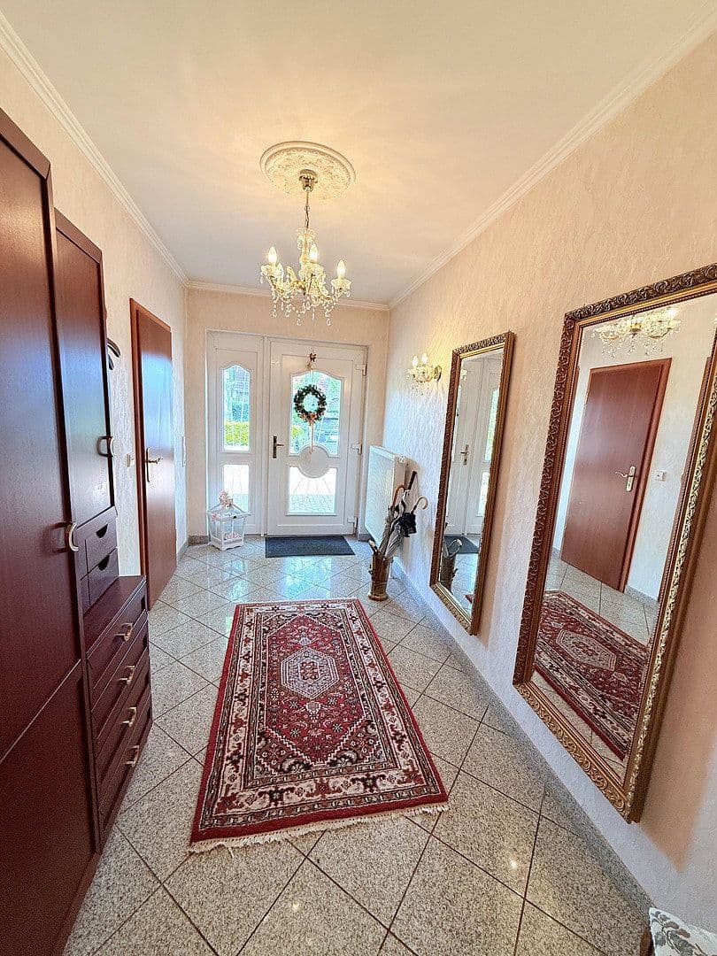 Prodej domu 324 m², pozemek 1.792 m², Syke, Dolní Sasko Prodej domu 324 m², pozemek 1.792 m², Syke, Dolní Sasko