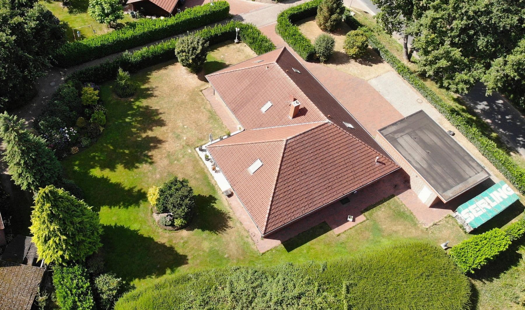 Prodej domu 324 m², pozemek 1.792 m², Syke, Dolní Sasko Prodej domu 324 m², pozemek 1.792 m², Syke, Dolní Sasko