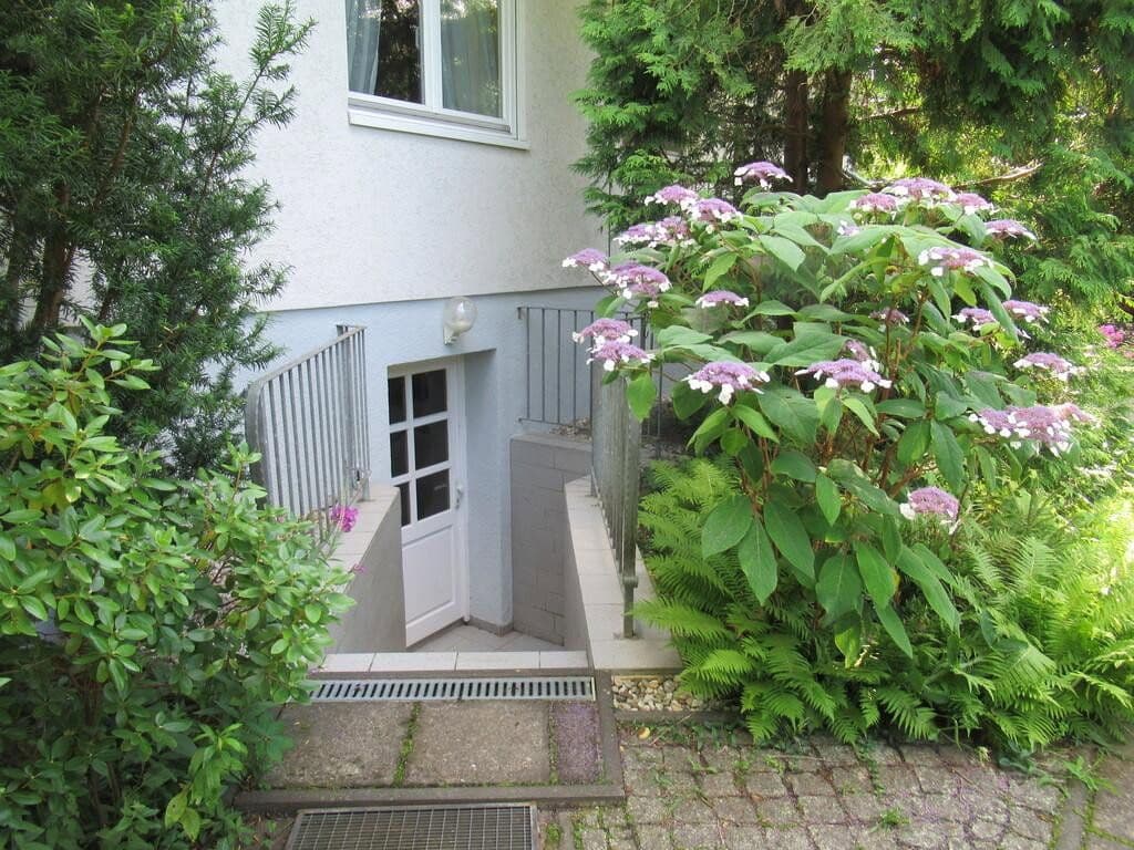 Prodej domu 190 m², pozemek 1.300 m², Berlin, Berlín Prodej domu 190 m², pozemek 1.300 m², Berlin, Berlín
