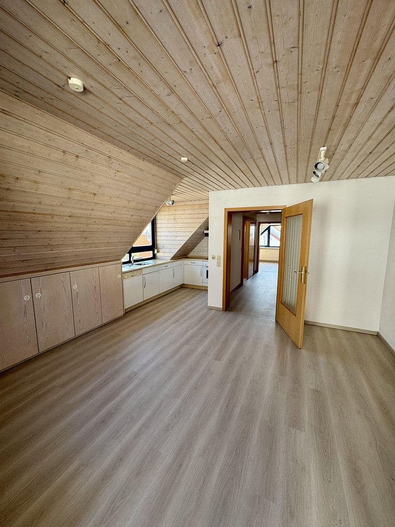 Prodej bytu 1+1 48 m², Birkenfeldstraße 5, Bad Wimpfen, Bádensko-Württembersko Prodej bytu 1+1 48 m², Birkenfeldstraße 5, Bad Wimpfen, Bádensko-Württembersko