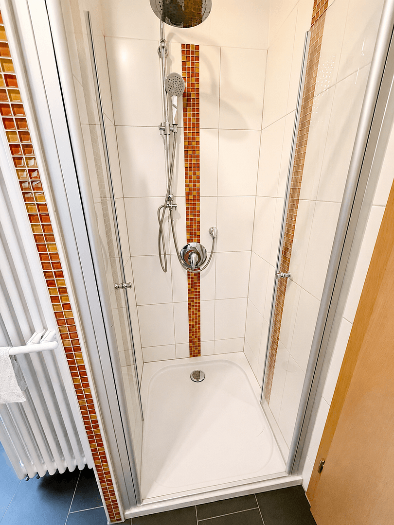 Prodej domu 184 m², pozemek 283 m², Rottweil, Bádensko-Württembersko Prodej domu 184 m², pozemek 283 m², Rottweil, Bádensko-Württembersko