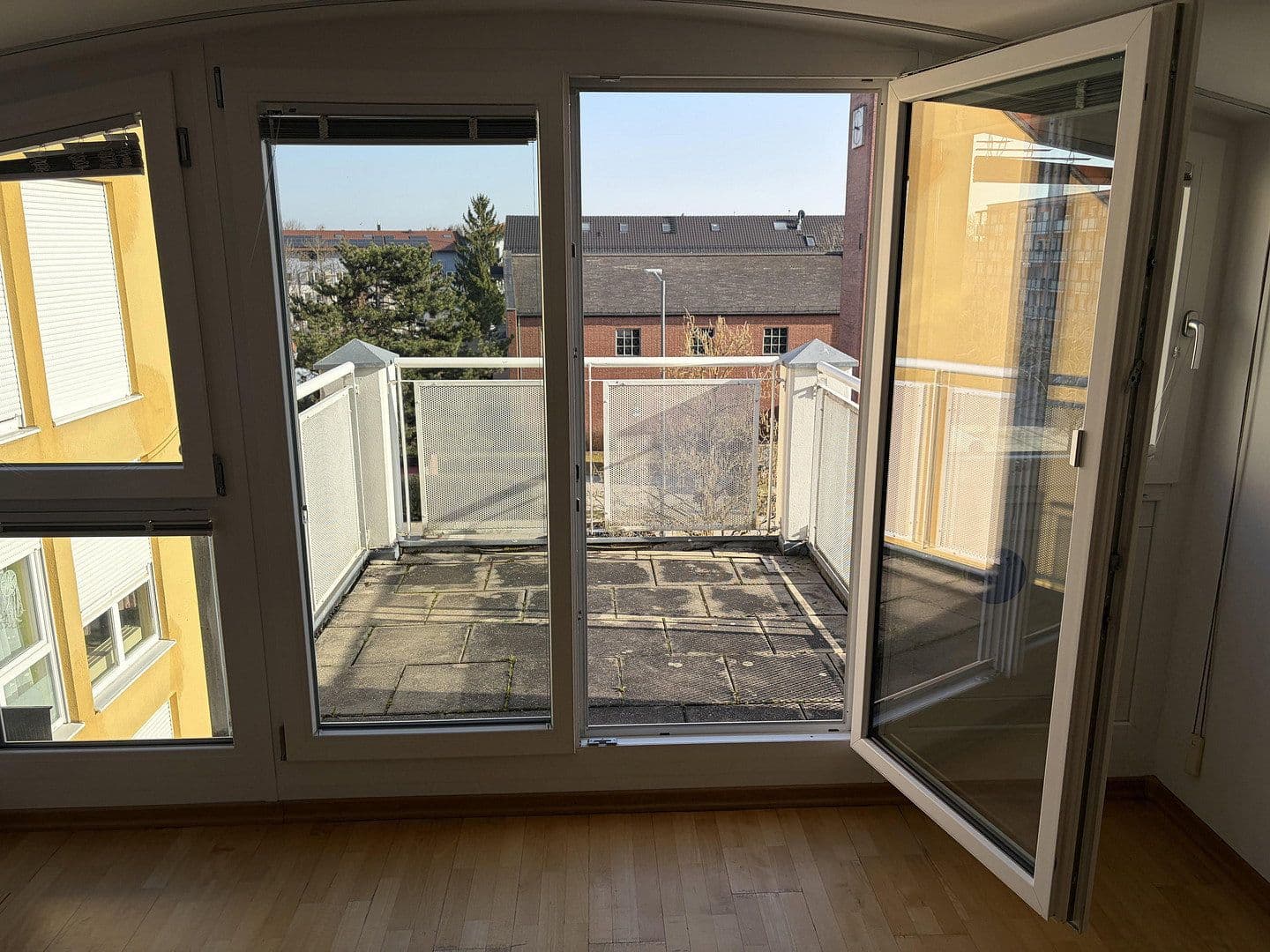 Prodej bytu 3+1 88 m², Allacher Strasse 6, Karlsfeld, Bavorsko Prodej bytu 3+1 88 m², Allacher Strasse 6, Karlsfeld, Bavorsko