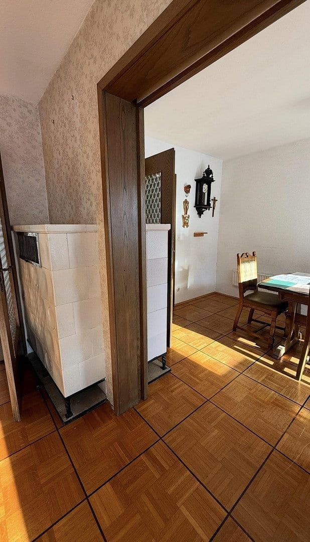 Prodej domu 200 m², pozemek 499 m², Rossentalstraße 122, Albstadt, Bádensko-Württembersko Prodej domu 200 m², pozemek 499 m², Rossentalstraße 122, Albstadt, Bádensko-Württembersko