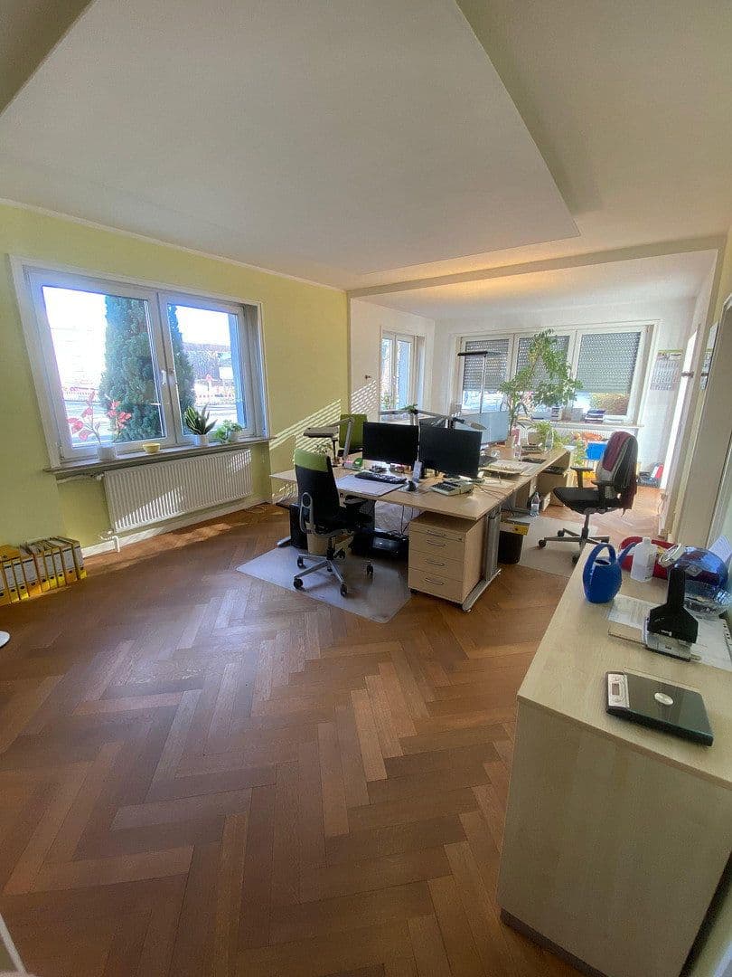 Pronájem kanceláře 120 m², Fritz-Bauer-Straße, Darmstadt, Hessen Pronájem kanceláře 120 m², Fritz-Bauer-Straße, Darmstadt, Hessen
