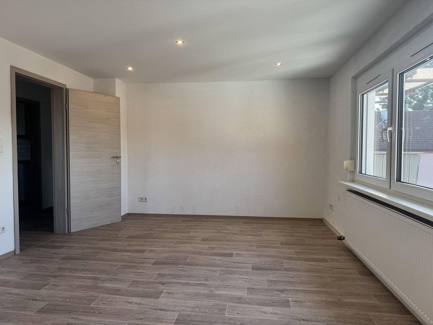 Pronájem bytu 3+1 73 m², Ansbacher Str. 26C, Gunzenhausen, Bavorsko Pronájem bytu 3+1 73 m², Ansbacher Str. 26C, Gunzenhausen, Bavorsko