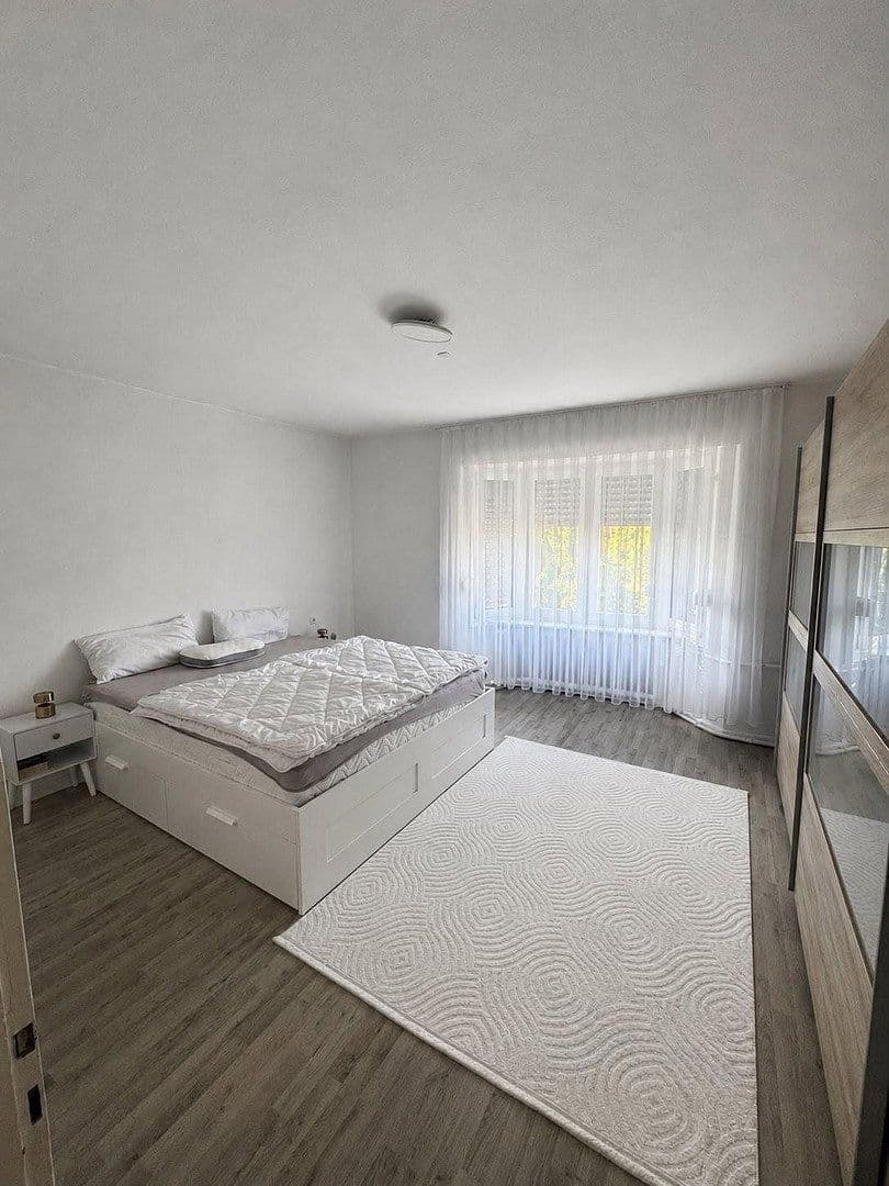 Pronájem domu 73 m², pozemek 358 m², Hochstr. 3, Bad Neuenahr-Ahrweiler, Porýní-Falc Pronájem domu 73 m², pozemek 358 m², Hochstr. 3, Bad Neuenahr-Ahrweiler, Porýní-Falc