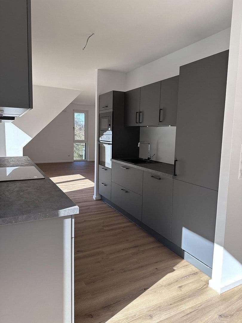 Pronájem bytu 3+1 100 m², Schlossstraße 63, Andernach, Porýní-Falc Pronájem bytu 3+1 100 m², Schlossstraße 63, Andernach, Porýní-Falc
