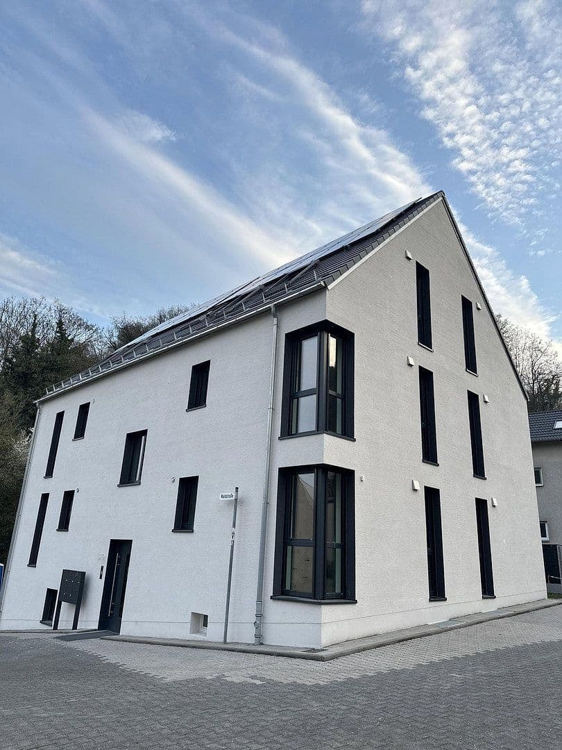 Pronájem bytu 3+1 100 m², Schlossstraße 63, Andernach, Porýní-Falc Pronájem bytu 3+1 100 m², Schlossstraße 63, Andernach, Porýní-Falc