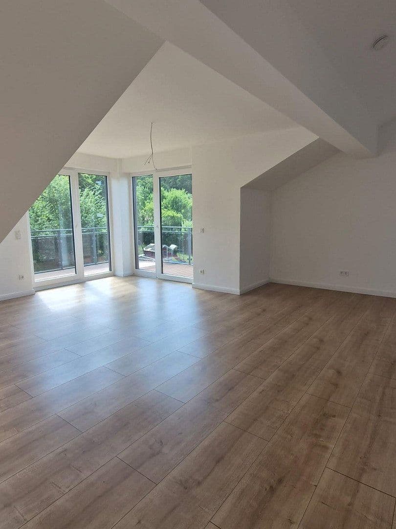 Pronájem bytu 2+1 70 m², Freiherr-vom-Stein Str. 44, Waldbröl, Severní Porýní-Vestfálsko Pronájem bytu 2+1 70 m², Freiherr-vom-Stein Str. 44, Waldbröl, Severní Porýní-Vestfálsko