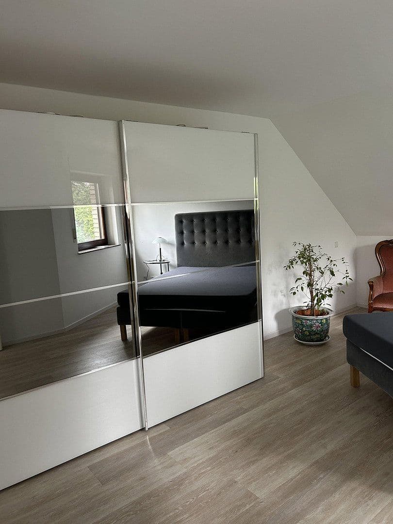 Pronájem bytu 2+1 85 m², Neuss, Severní Porýní-Vestfálsko Pronájem bytu 2+1 85 m², Neuss, Severní Porýní-Vestfálsko
