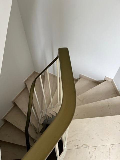 Pronájem bytu 2+1 85 m², Neuss, Severní Porýní-Vestfálsko Pronájem bytu 2+1 85 m², Neuss, Severní Porýní-Vestfálsko