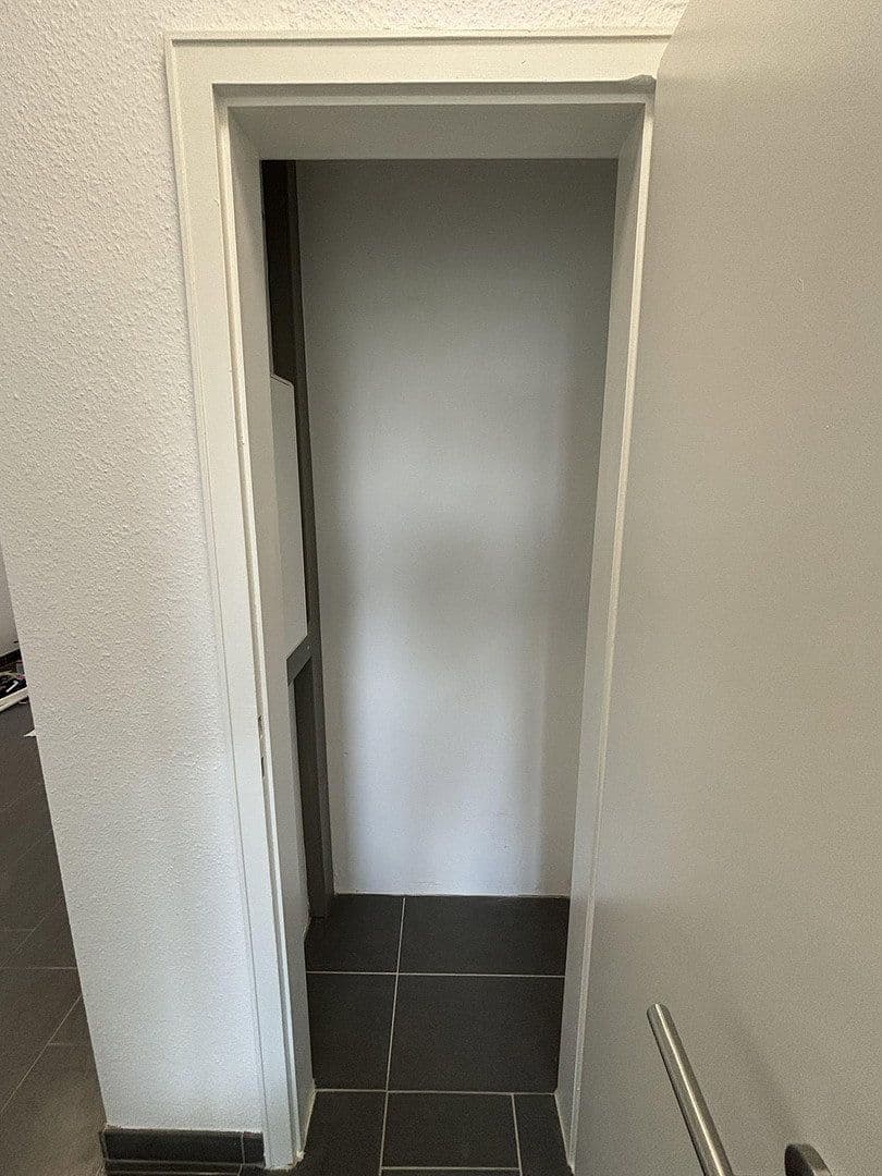 Pronájem bytu 3+1 98 m², Goebenplatz 8, Düren, Severní Porýní-Vestfálsko Pronájem bytu 3+1 98 m², Goebenplatz 8, Düren, Severní Porýní-Vestfálsko