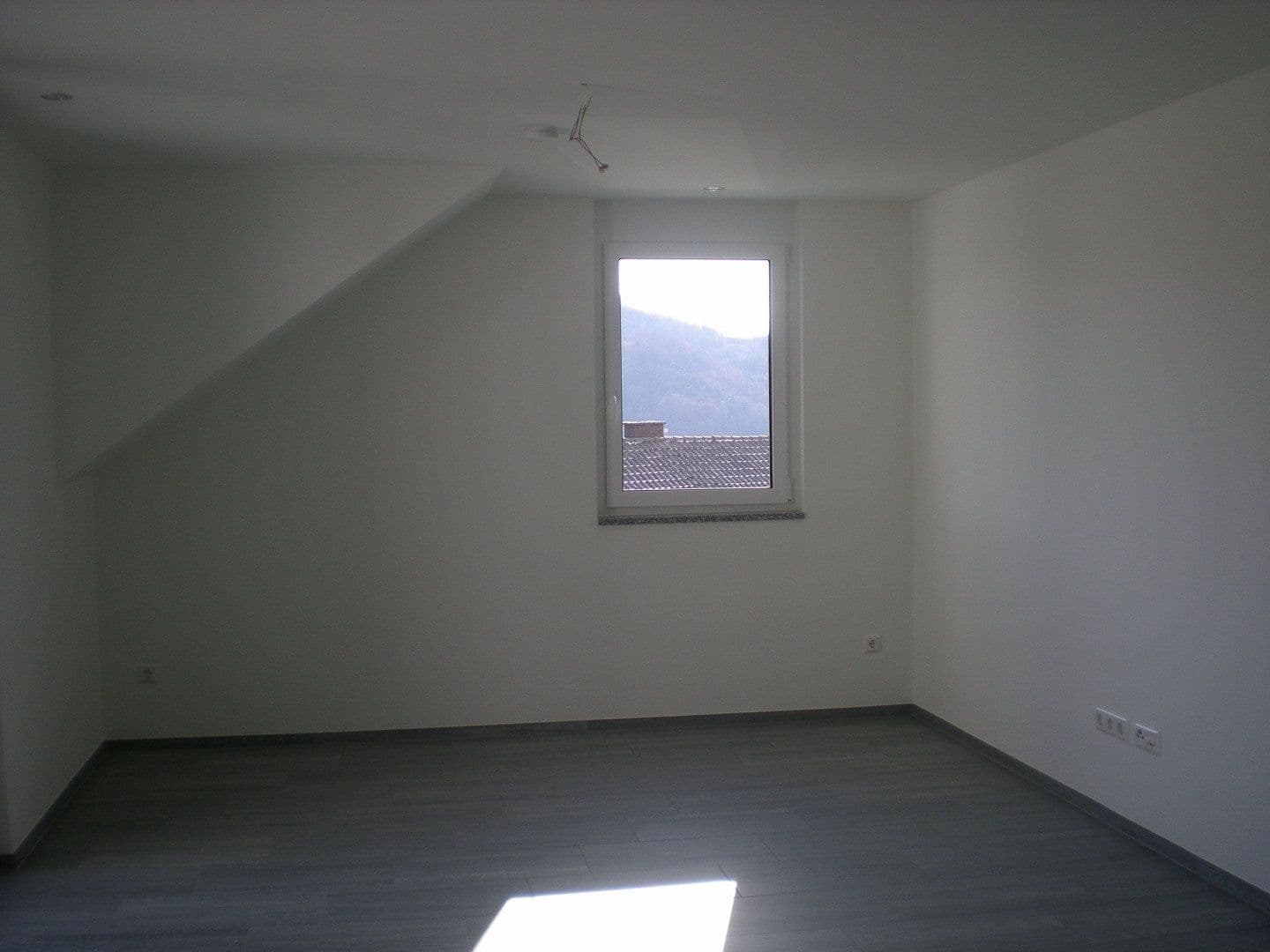 Pronájem bytu 3+1 77 m², Obere Sitt 1b, Laufenburg (Baden), Bádensko-Württembersko Pronájem bytu 3+1 77 m², Obere Sitt 1b, Laufenburg (Baden), Bádensko-Württembersko