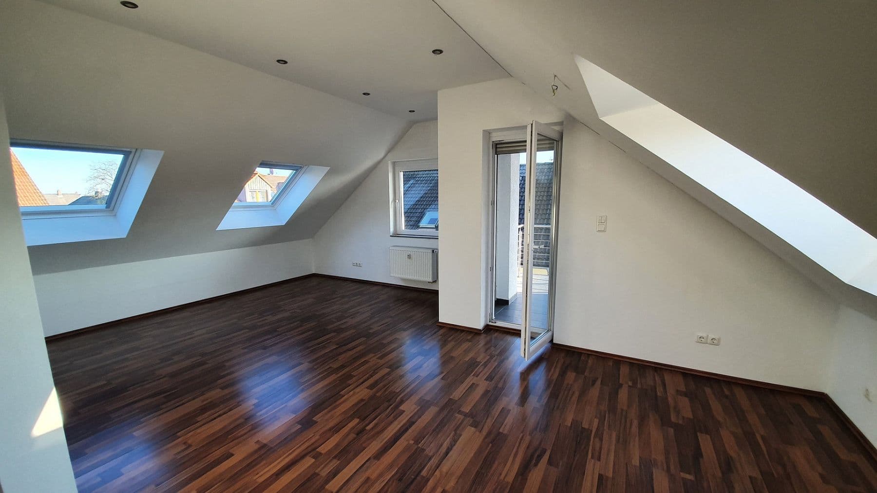 Pronájem bytu 3+kk 94 m², Ziegelhüttenstr. 18, Babenhausen, Hessen Pronájem bytu 3+kk 94 m², Ziegelhüttenstr. 18, Babenhausen, Hessen