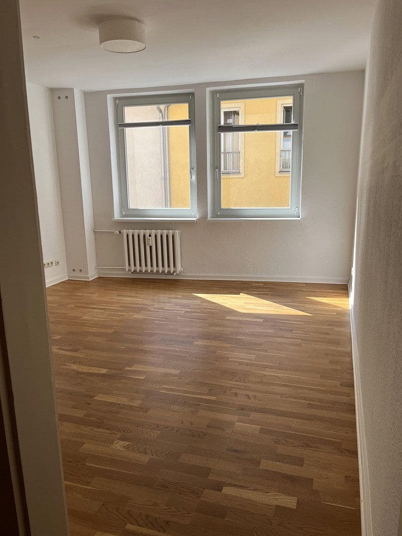 Pronájem bytu 2+1 60 m², Langenstraße 71, Stralsund, Mecklenburg-Vorpommern Pronájem bytu 2+1 60 m², Langenstraße 71, Stralsund, Mecklenburg-Vorpommern