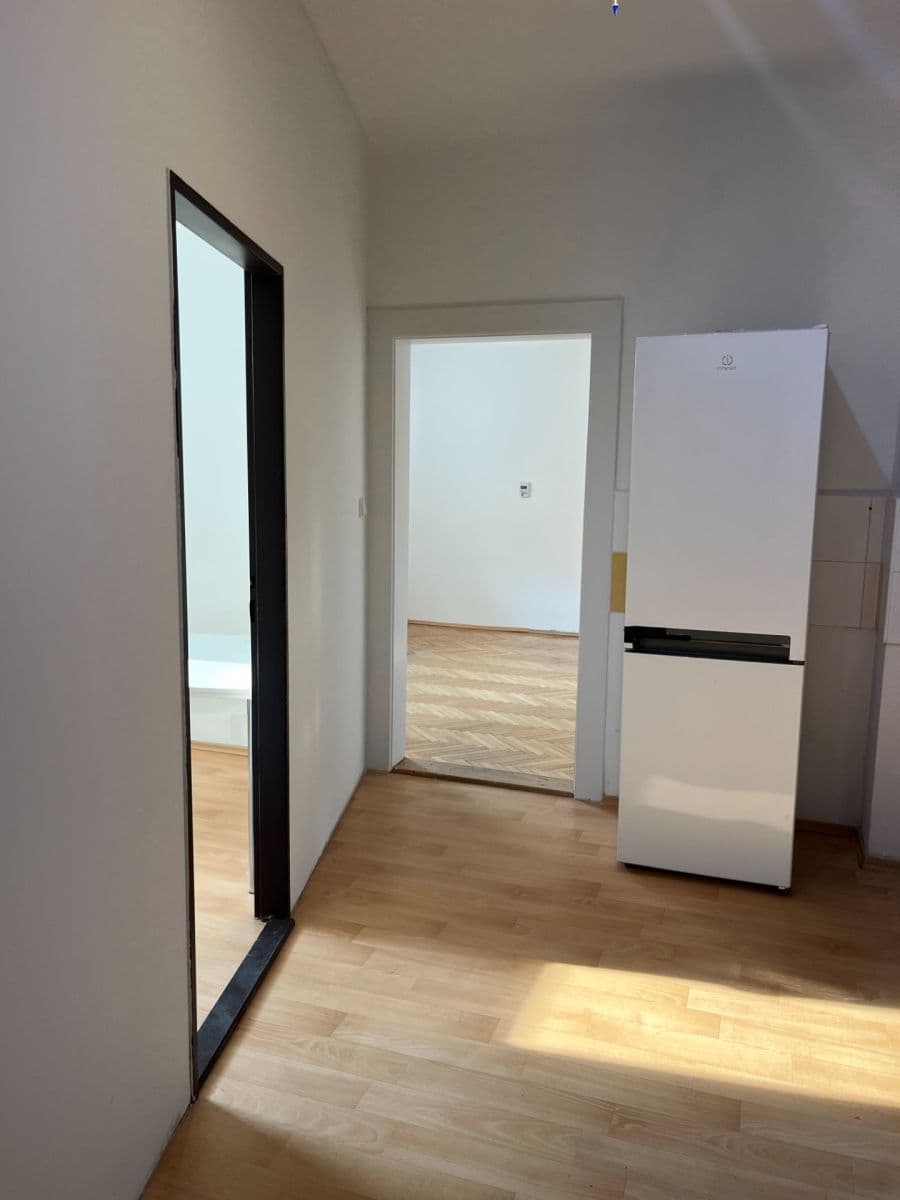 Pronájem bytu 2+kk 50 m², Legionářů, Praha, Praha Pronájem bytu 2+kk 50 m², Legionářů, Praha, Praha
