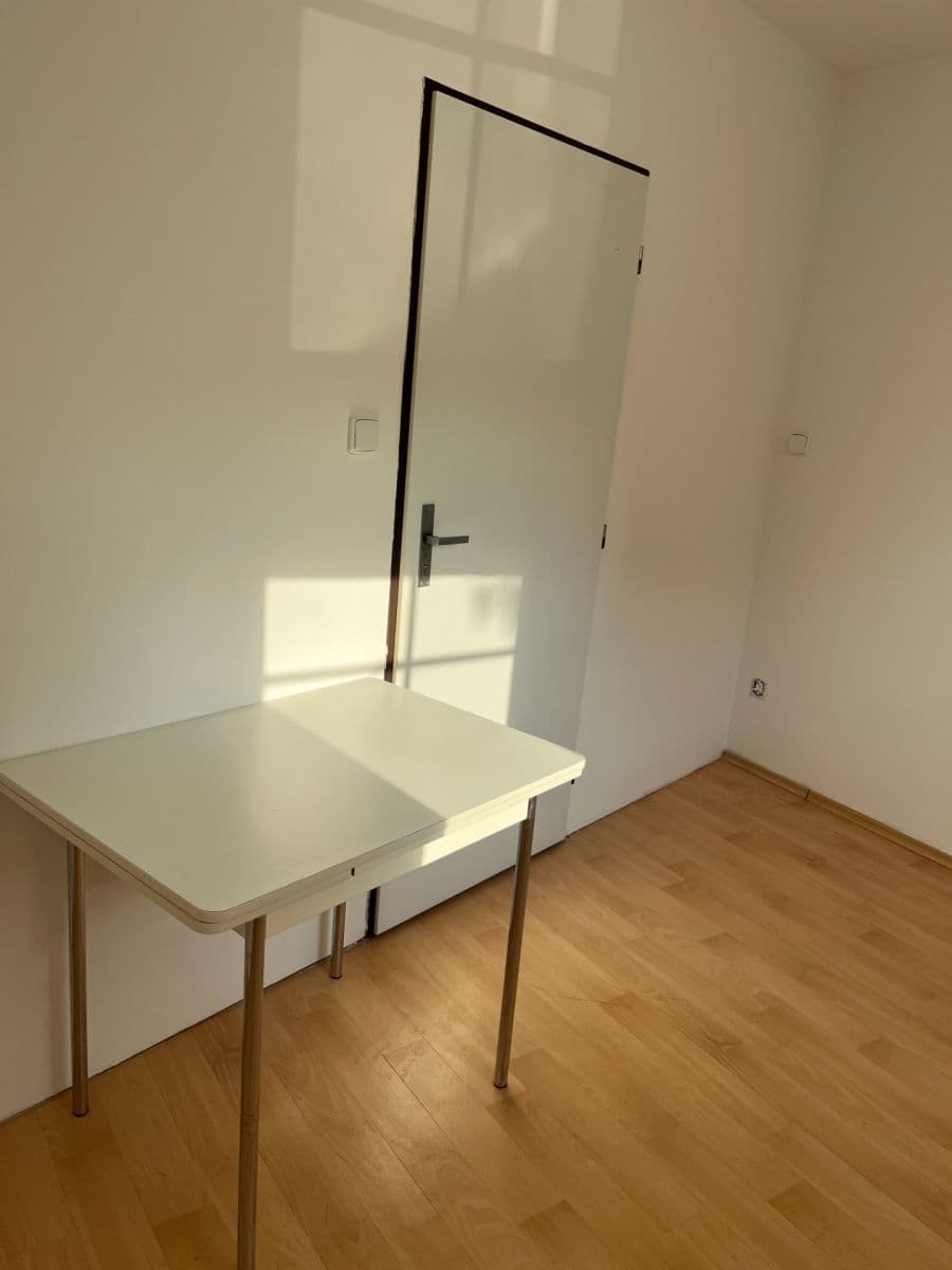 Pronájem bytu 2+kk 50 m², Legionářů, Praha, Praha Pronájem bytu 2+kk 50 m², Legionářů, Praha, Praha