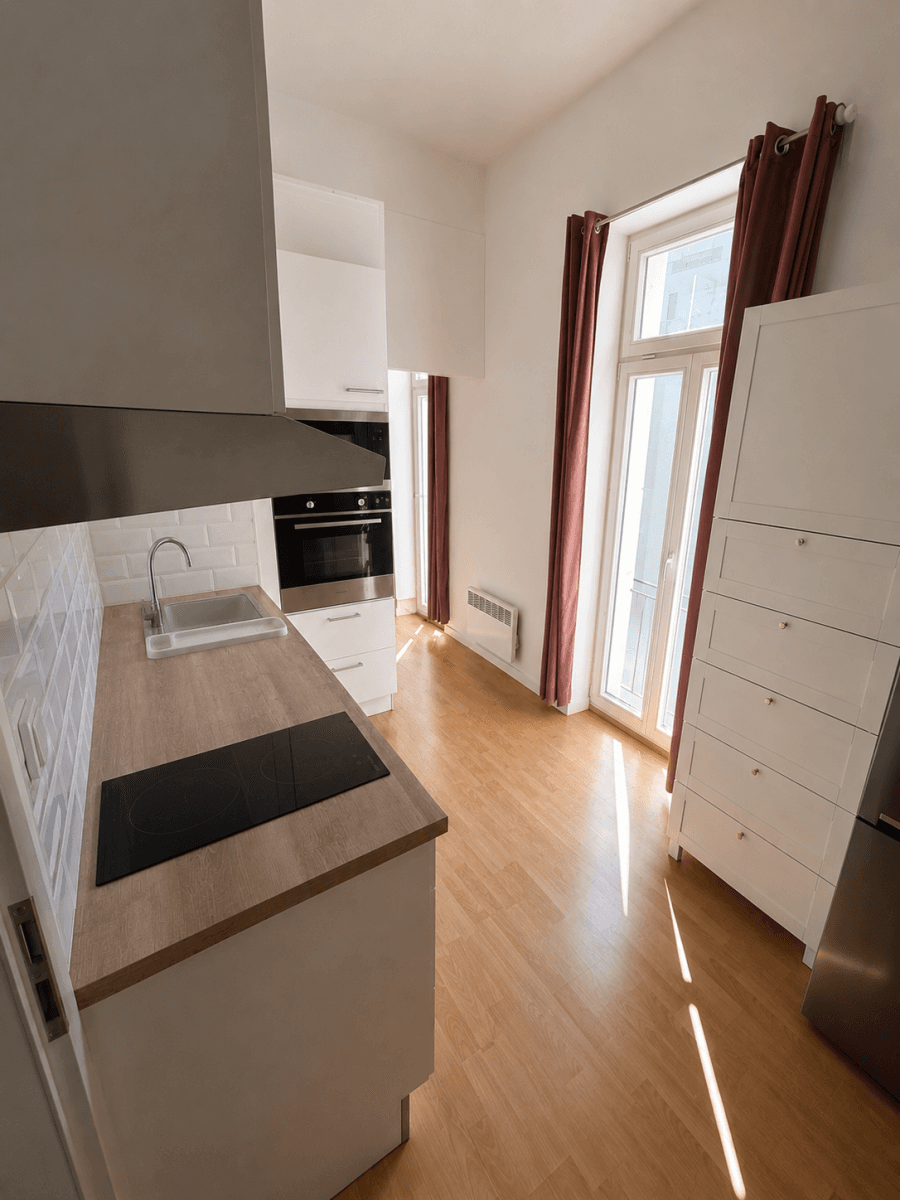 Pronájem bytu 1+1 40 m², Křižíkova, Praha, Praha Pronájem bytu 1+1 40 m², Křižíkova, Praha, Praha