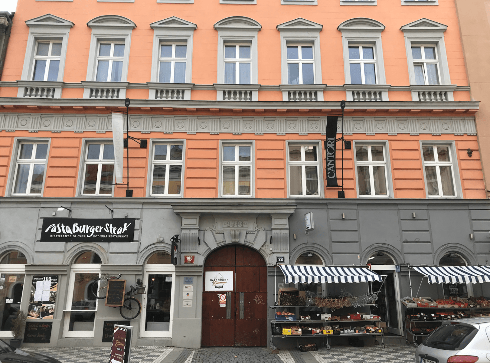 Pronájem bytu 1+1 40 m², Křižíkova, Praha, Praha Pronájem bytu 1+1 40 m², Křižíkova, Praha, Praha