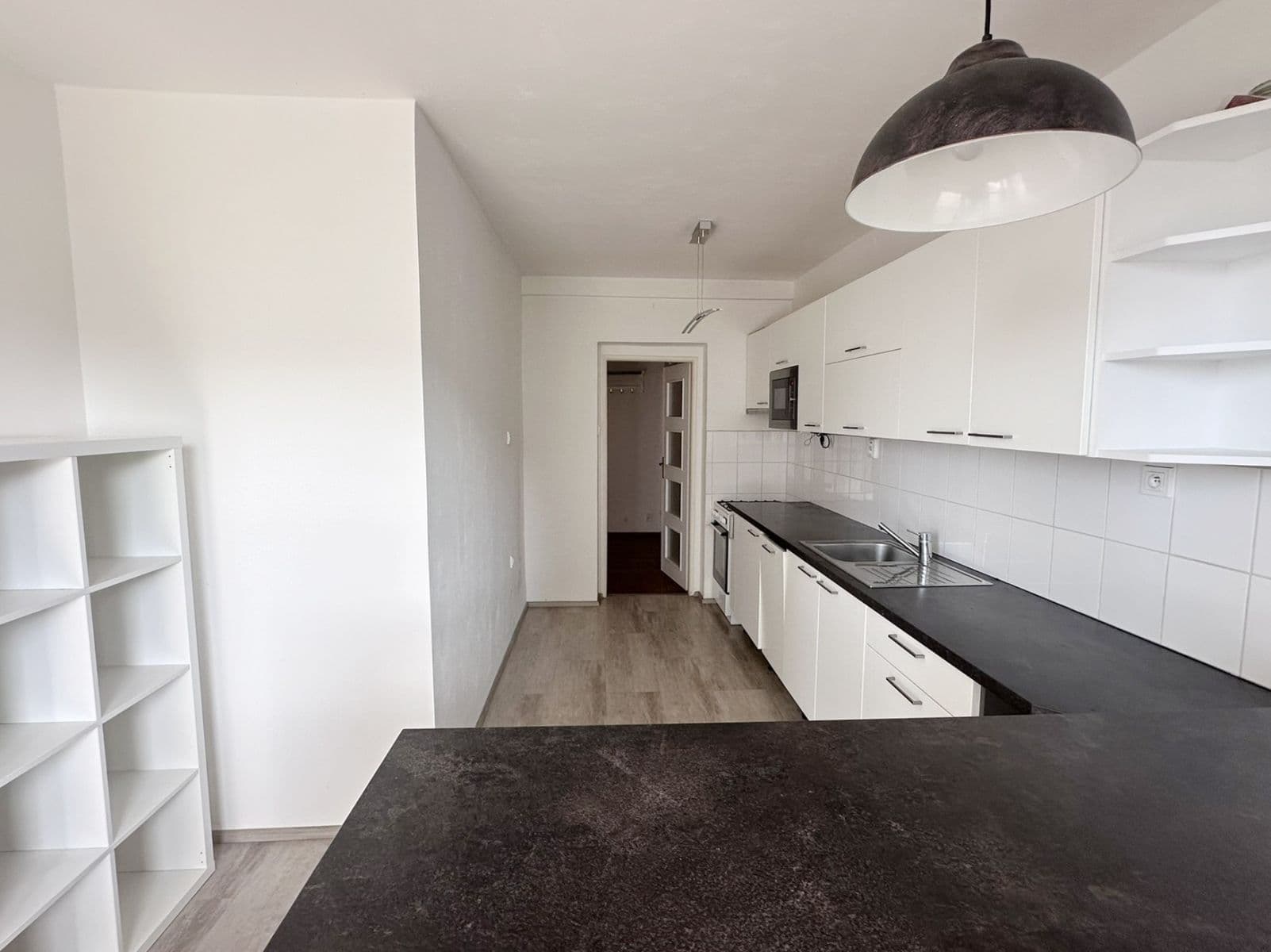 Prodej bytu 2+kk 89 m², Česká, Praha, Praha Prodej bytu 2+kk 89 m², Česká, Praha, Praha