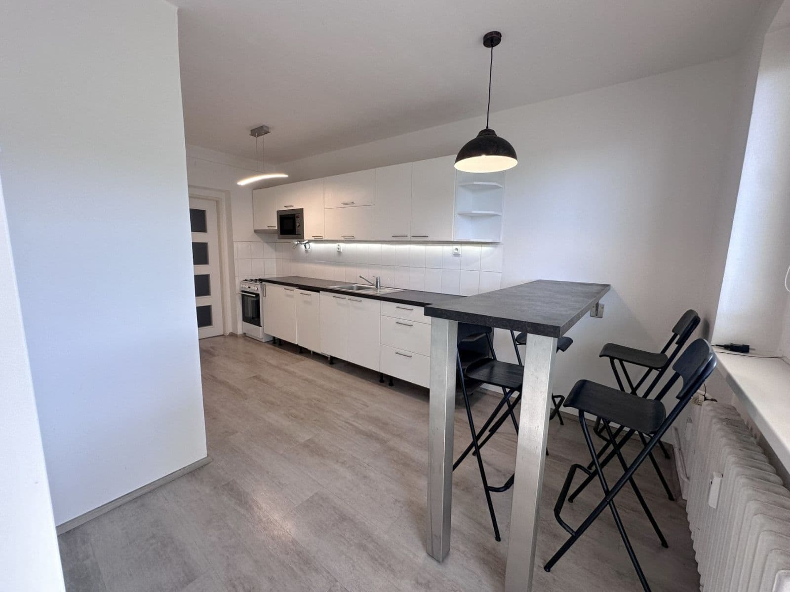 Prodej bytu 2+kk 89 m², Česká, Praha, Praha Prodej bytu 2+kk 89 m², Česká, Praha, Praha