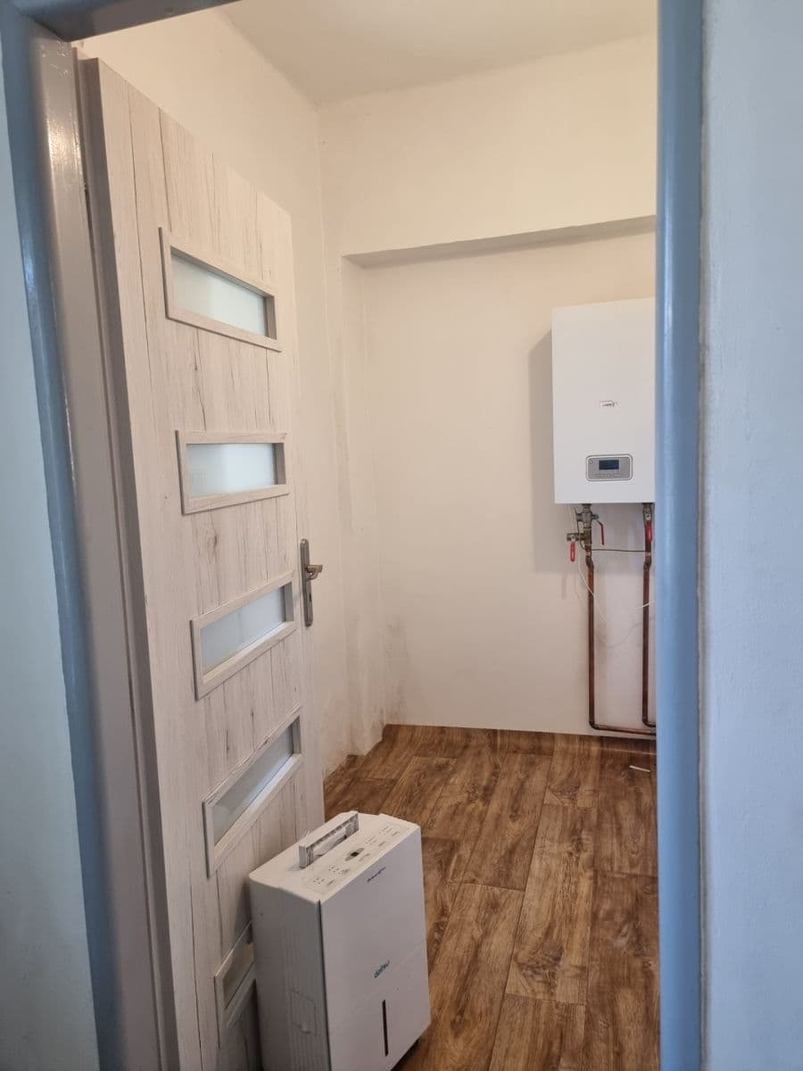 Prodej domu 228 m², pozemek 295 m², Obránců míru, Trnávka, Pardubický kraj Prodej domu 228 m², pozemek 295 m², Obránců míru, Trnávka, Pardubický kraj