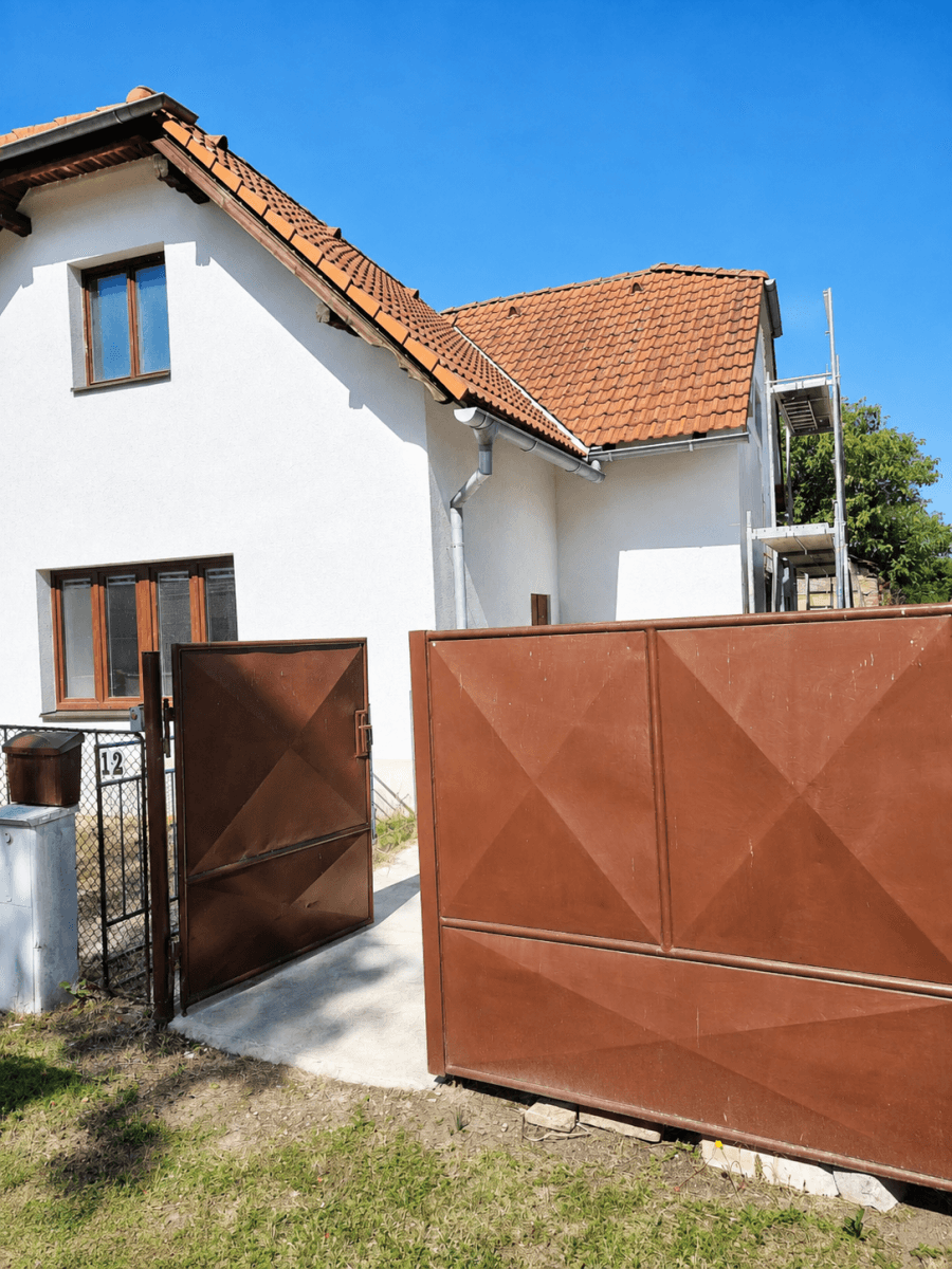Prodej domu 228 m², pozemek 295 m², Obránců míru, Trnávka, Pardubický kraj Prodej domu 228 m², pozemek 295 m², Obránců míru, Trnávka, Pardubický kraj