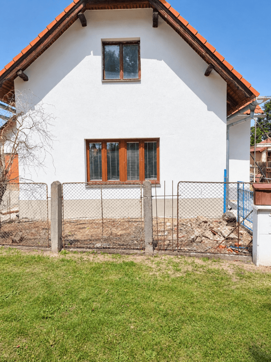 Prodej domu 228 m², pozemek 295 m², Obránců míru, Trnávka, Pardubický kraj Prodej domu 228 m², pozemek 295 m², Obránců míru, Trnávka, Pardubický kraj