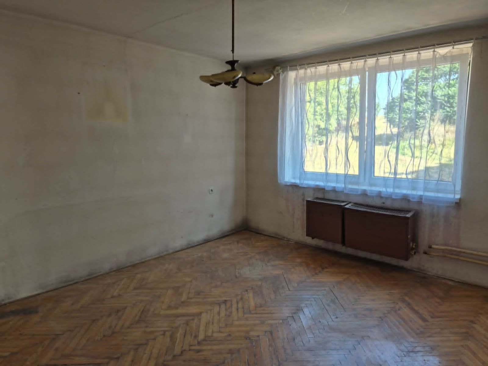 Prodej domu 200 m², pozemek 2.980 m², Nechanice, Královéhradecký kraj Prodej domu 200 m², pozemek 2.980 m², Nechanice, Královéhradecký kraj