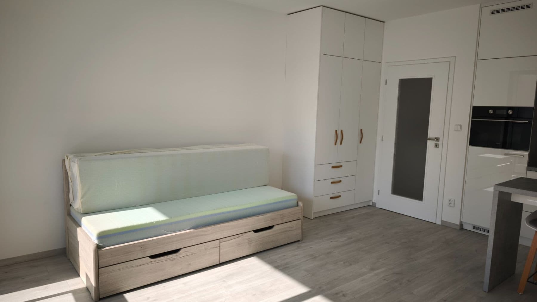 Pronájem bytu 1+kk 32 m², Věry Pánkové, Olomouc, Olomoucký kraj Pronájem bytu 1+kk 32 m², Věry Pánkové, Olomouc, Olomoucký kraj