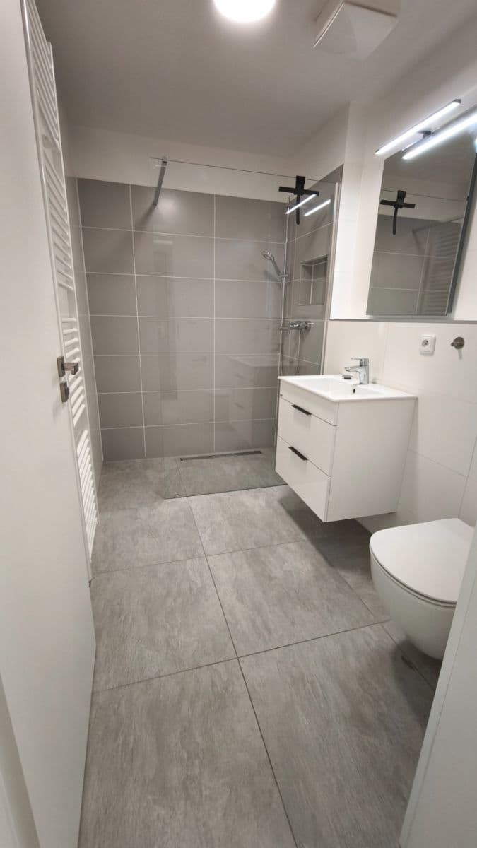 Pronájem bytu 1+kk 32 m², Věry Pánkové, Olomouc, Olomoucký kraj Pronájem bytu 1+kk 32 m², Věry Pánkové, Olomouc, Olomoucký kraj
