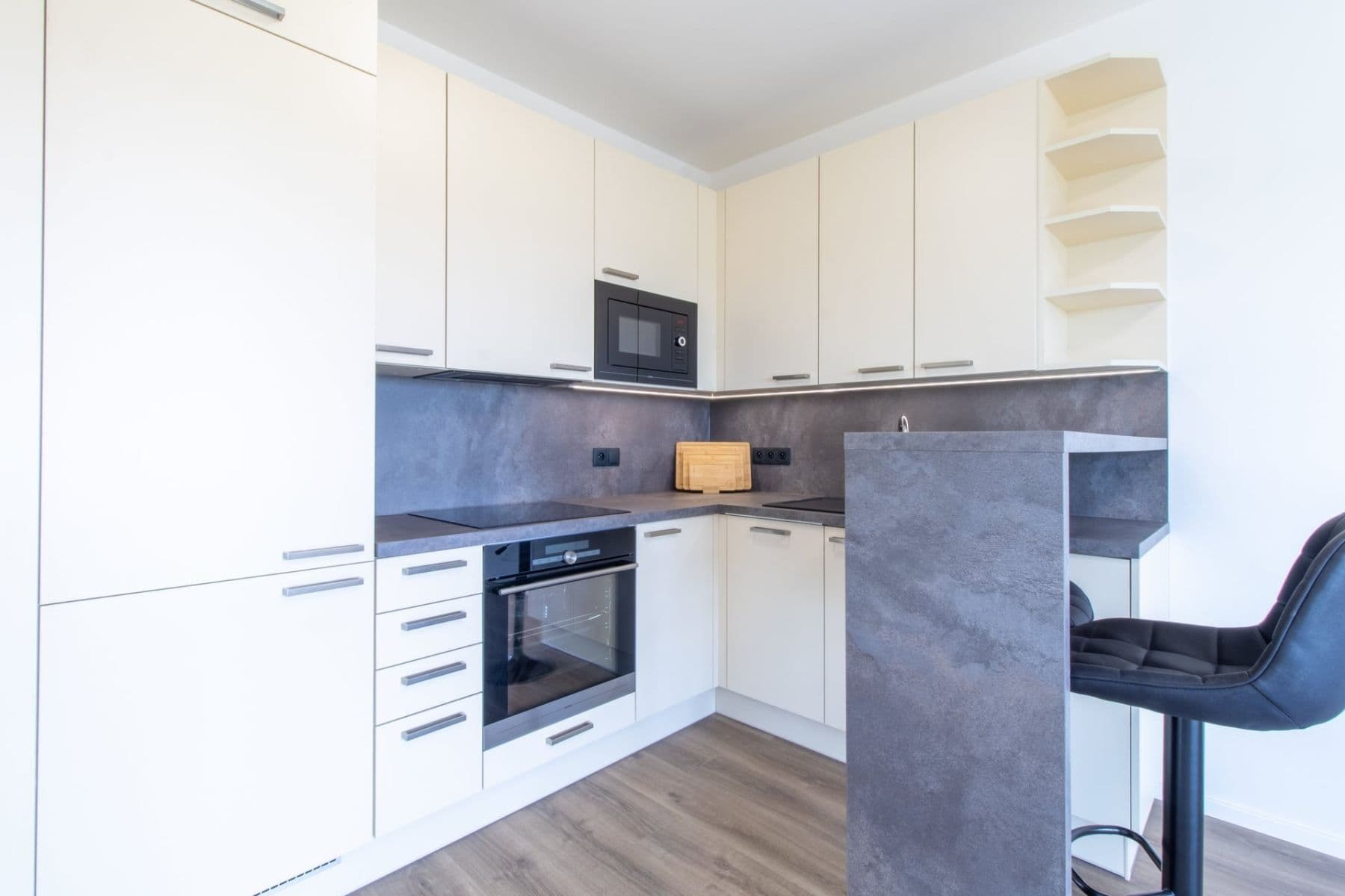 Pronájem bytu 2+kk 37 m², Arnošta Valenty, Praha, Praha Pronájem bytu 2+kk 37 m², Arnošta Valenty, Praha, Praha