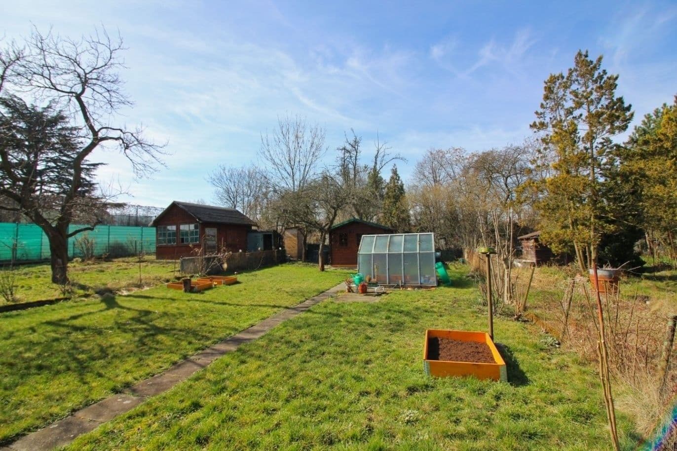 Prodej chaty, chalupy 11 m², pozemek 267 m², Praha, Praha Prodej chaty, chalupy 11 m², pozemek 267 m², Praha, Praha