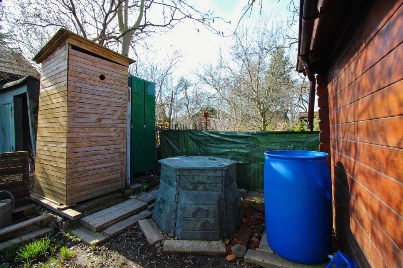 Prodej chaty, chalupy 11 m², pozemek 267 m², Praha, Praha Prodej chaty, chalupy 11 m², pozemek 267 m², Praha, Praha